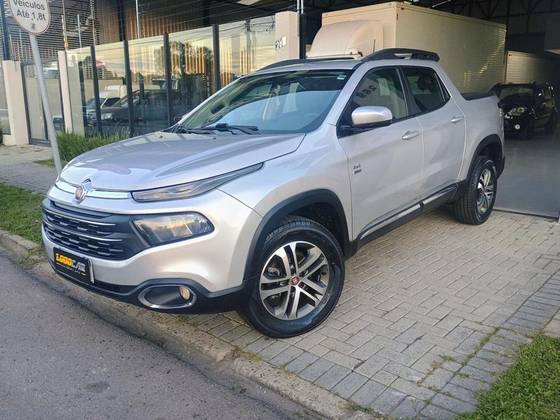 FIAT TORO 2.0 16V TURBO DIESEL FREEDOM 4WD AT9 FIAT TORO 2.0 16V TURBO DIESEL FREEDOM 4WD AT9
